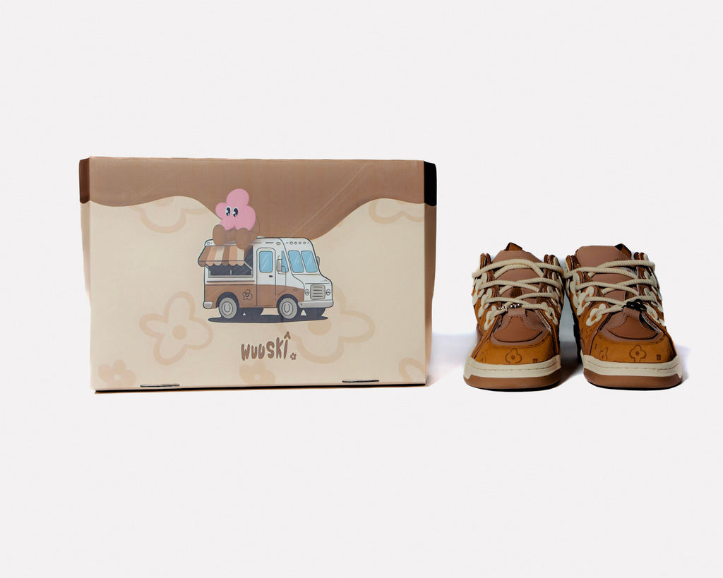 WUUSKÎ Soft Serve 01 sneaker Dahlia Brown — lifestyle shot